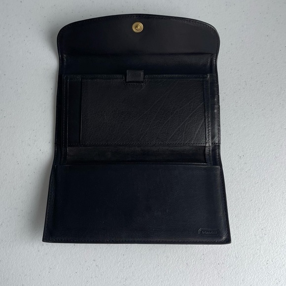 Vintage Coach Black Leather Legacy Wallet - Picture 6 of 14